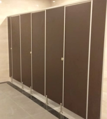 project cubicle toilet 1