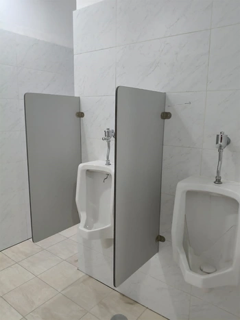 project cubicle toilet tanggal: 2024-10-24 00:00:00